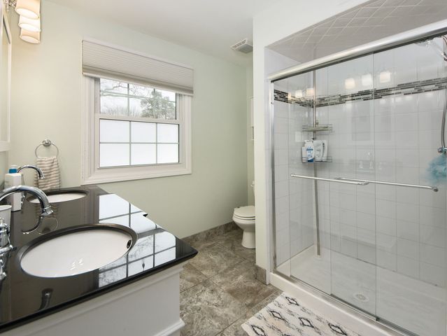 820 N Sanborn Drive, Palatine, IL 60074