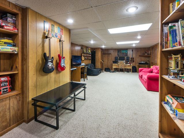 820 N Sanborn Drive, Palatine, IL 60074