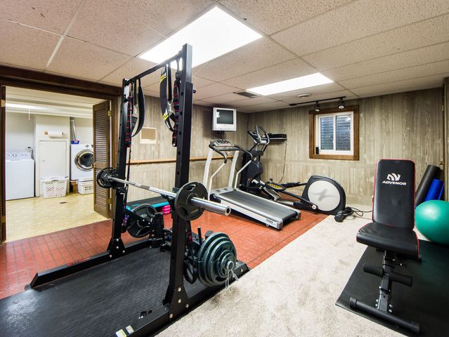 820 N Sanborn Drive, Palatine, IL 60074