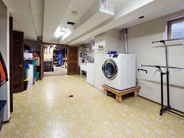 820 N Sanborn Drive, Palatine, IL 60074