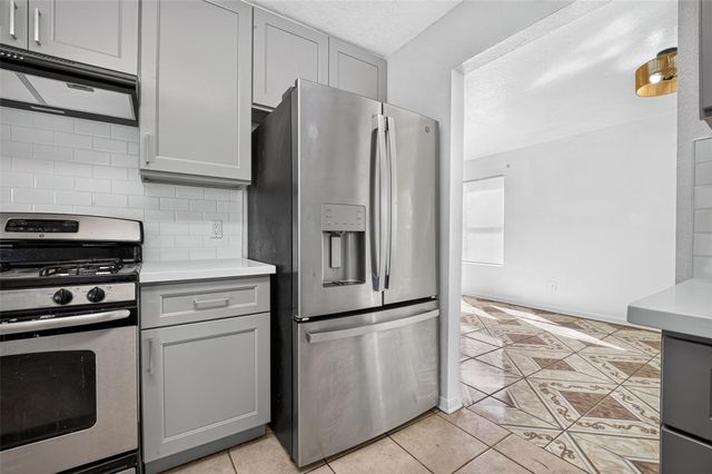 1179 Maclesby Ln, Channelview, TX 77530