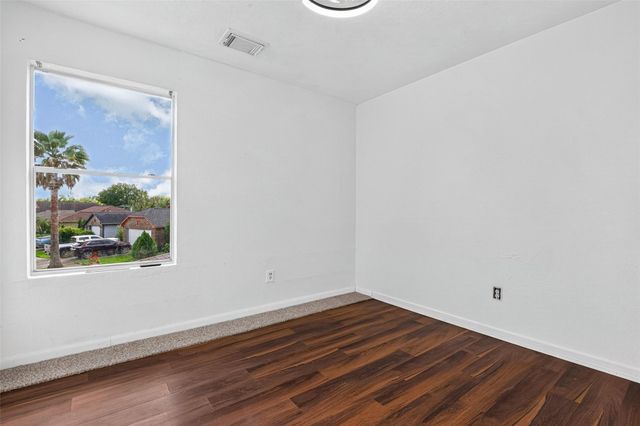 1179 Maclesby Ln, Channelview, TX 77530