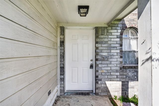 1179 Maclesby Ln, Channelview, TX 77530