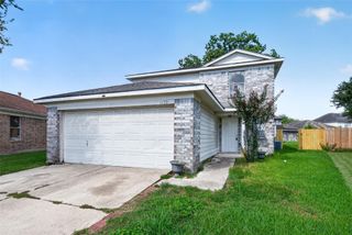 1179 Maclesby Ln, Channelview, TX 77530