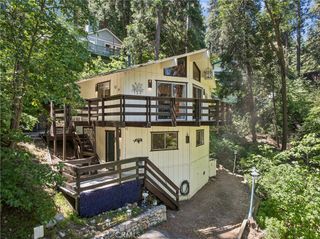 805 Knight Court, Lake Arrowhead, CA 92352