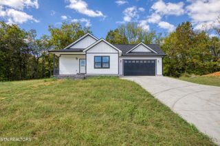 12531 Hickory Creek Rd, Lenoir City, TN 37771