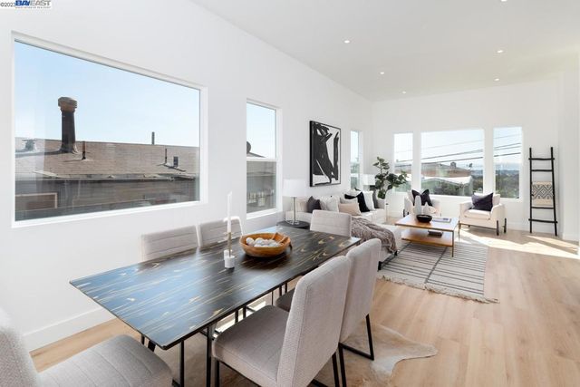 4822 Gordon St, Oakland, CA 94601