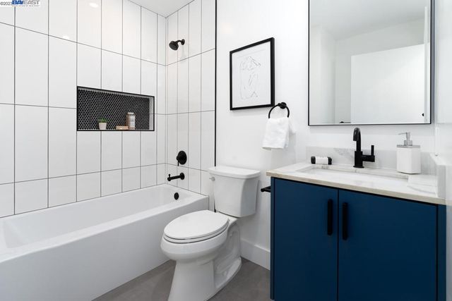 4822 Gordon St, Oakland, CA 94601