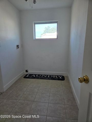 1796 Pontiac Circle N, Melbourne, FL 32935