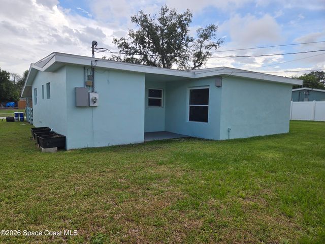 1796 Pontiac Circle N, Melbourne, FL 32935