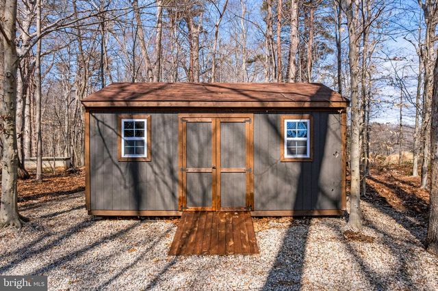 7427 MAPLE BRANCH RD, Clifton, VA 20124