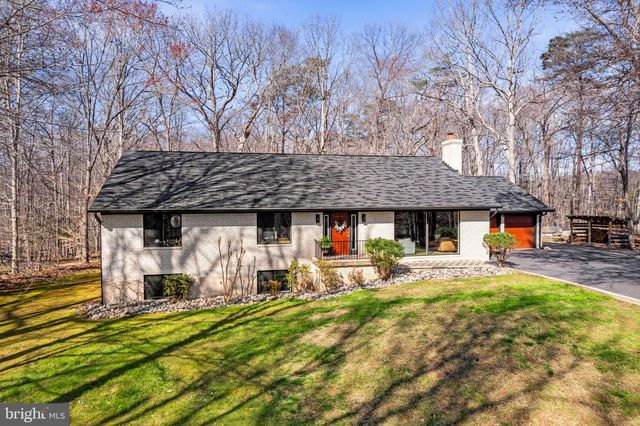 7427 MAPLE BRANCH RD, Clifton, VA 20124