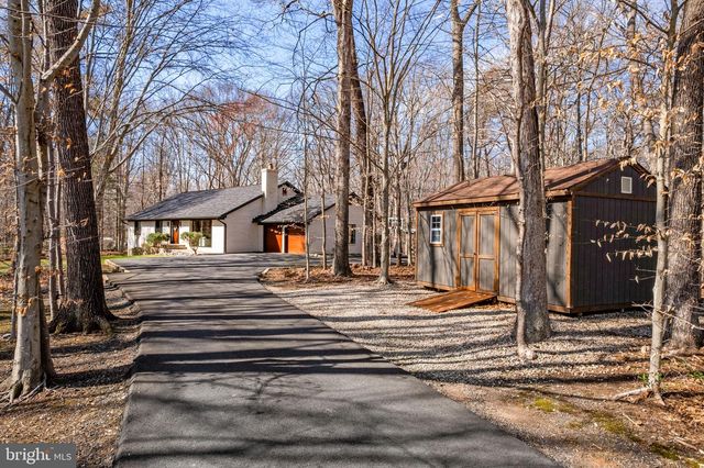 7427 MAPLE BRANCH RD, Clifton, VA 20124