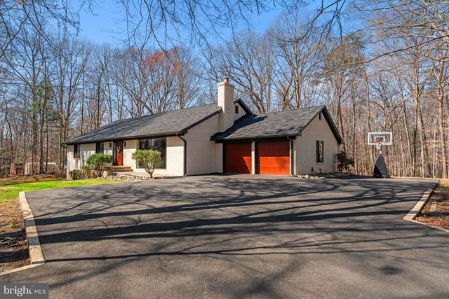 7427 MAPLE BRANCH RD, Clifton, VA 20124