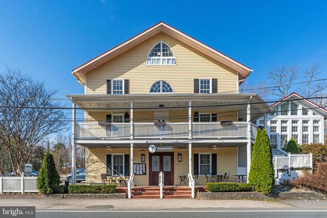 7427 MAPLE BRANCH RD, Clifton, VA 20124