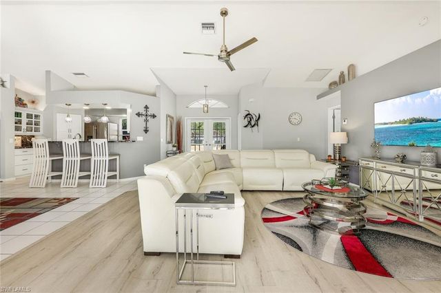 5018 SW 20th PL, Cape Coral, FL 33914