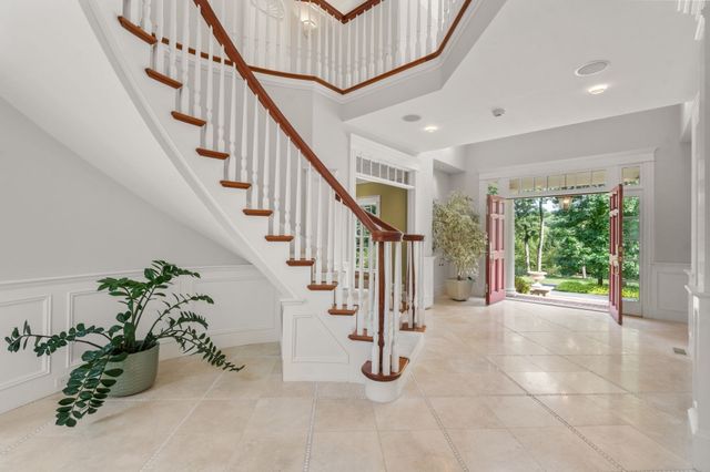 5 Hamlins Crossing, Dover, MA 02030