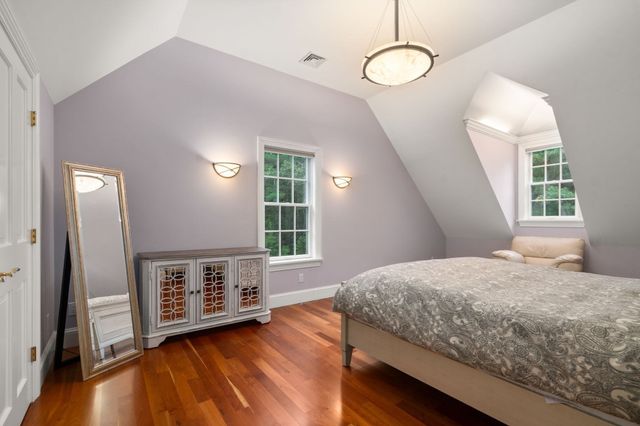 5 Hamlins Crossing, Dover, MA 02030