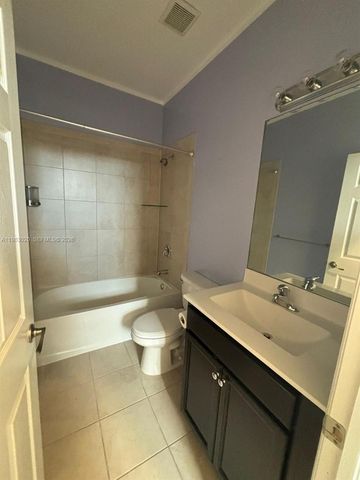 3337 W 105th Terrace, Hialeah, FL 33018