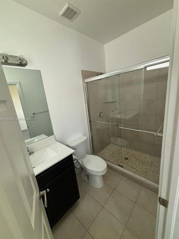 3337 W 105th Terrace, Hialeah, FL 33018