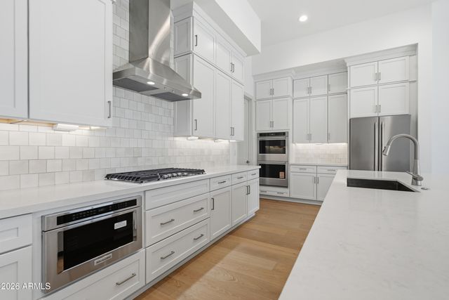 2737 E DERRINGER Court, Gilbert, AZ 85297