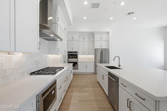 2737 E DERRINGER Court, Gilbert, AZ 85297
