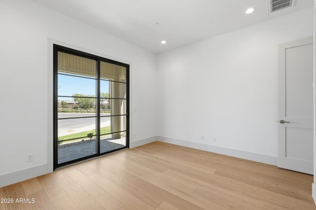 2737 E DERRINGER Court, Gilbert, AZ 85297