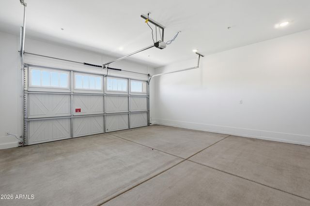 2737 E DERRINGER Court, Gilbert, AZ 85297