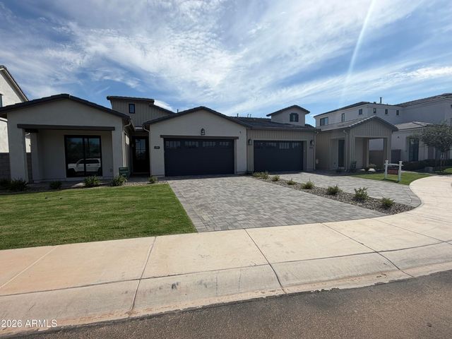 2737 E DERRINGER Court, Gilbert, AZ 85297