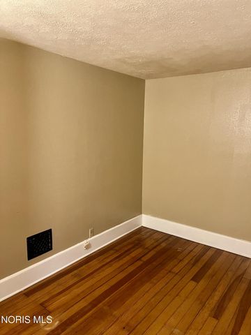 1722 Upton Avenue, Toledo, OH 43607