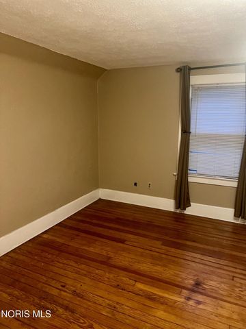1722 Upton Avenue, Toledo, OH 43607
