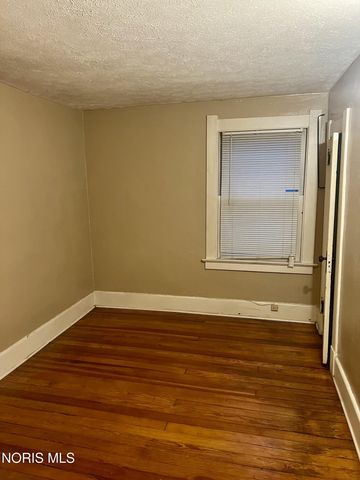 1722 Upton Avenue, Toledo, OH 43607