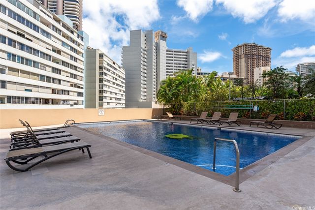 411 Hobron Lane 1805, Honolulu, HI 96815