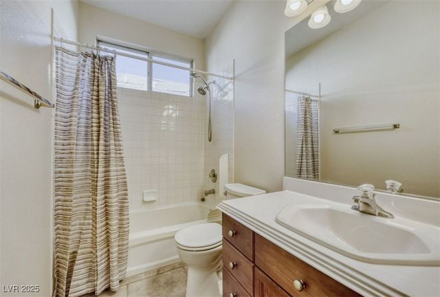 7930 Half Moon Point Drive, Las Vegas, NV 89113