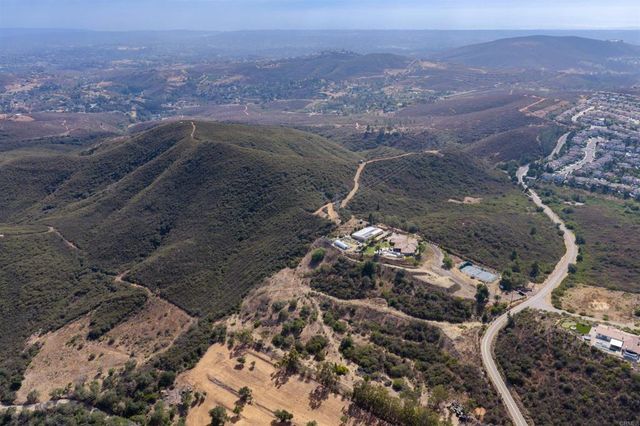 Questhaven Road, San Marcos, CA 92078