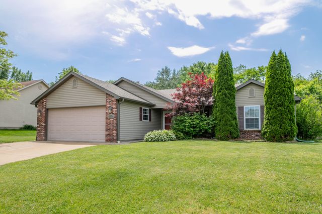6350 BROOKE DR, Hallsville, MO 65255