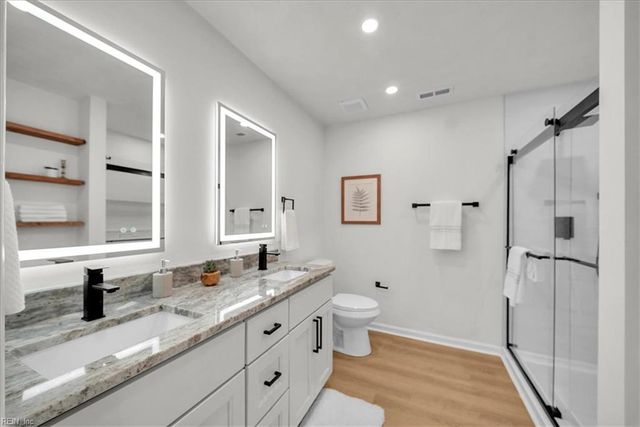 2516 Locust Grove LN, Virginia Beach, VA 23456