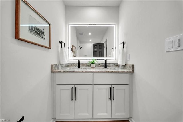 2516 Locust Grove LN, Virginia Beach, VA 23456