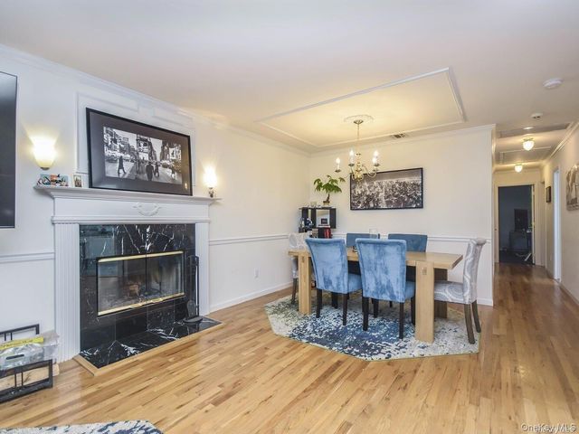 14 Hillcrest Street, Huntington, NY 11743