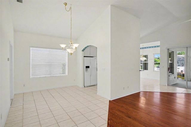 40 COLUMBIA LANE, Palm Coast, FL 32137