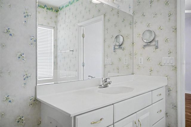 40 COLUMBIA LANE, Palm Coast, FL 32137