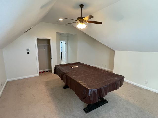 752 Cavalier Dr, Clarksville, TN 37040