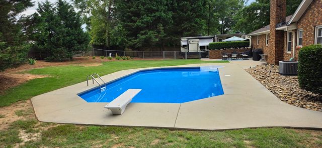 116 Sun Valley Drive, Boiling Springs, SC 29316