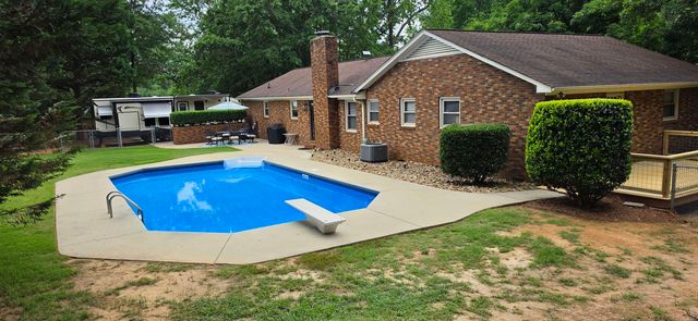 116 Sun Valley Drive, Boiling Springs, SC 29316