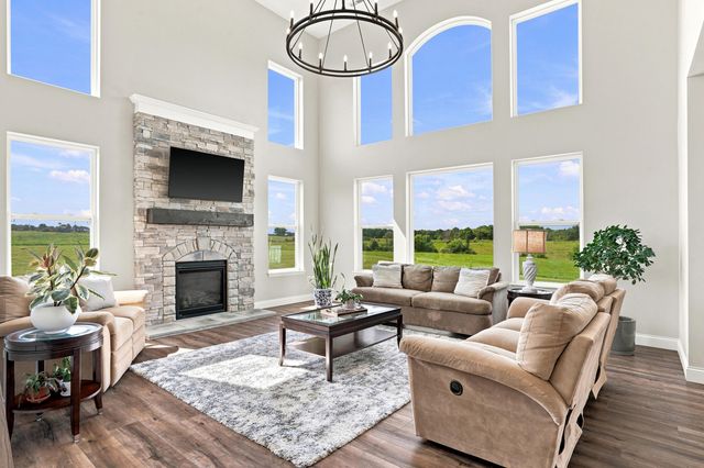 220 E MONACO CT, Columbia, MO 65203