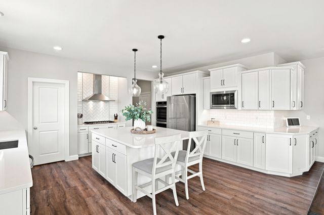 220 E MONACO CT, Columbia, MO 65203