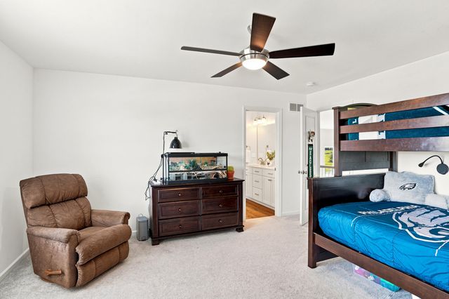 220 E MONACO CT, Columbia, MO 65203