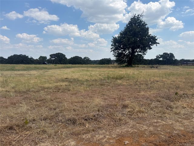 831 Porter Road, Bartonville, TX 76226