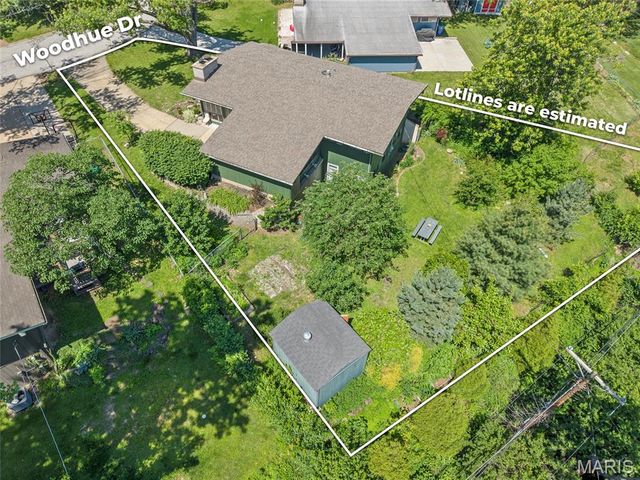 1432 Woodhue Drive, St Louis, MO 63126
