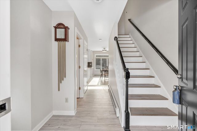 40 Vista Drive, Shelton, CT 06484